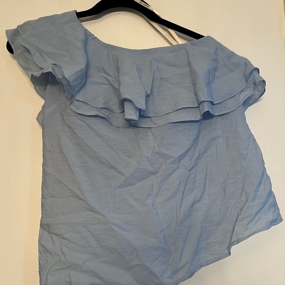 Sweet Wanderer One Shoulder Chambray Top - Picture 3 of 3